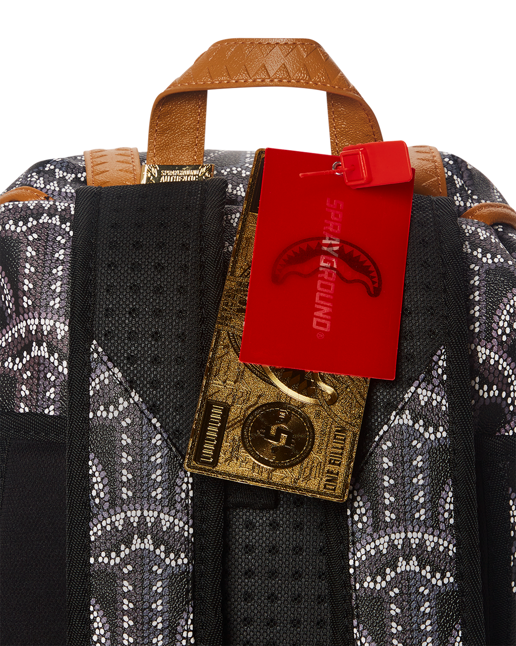 ILLUCHAINS HILLS BACKPACK