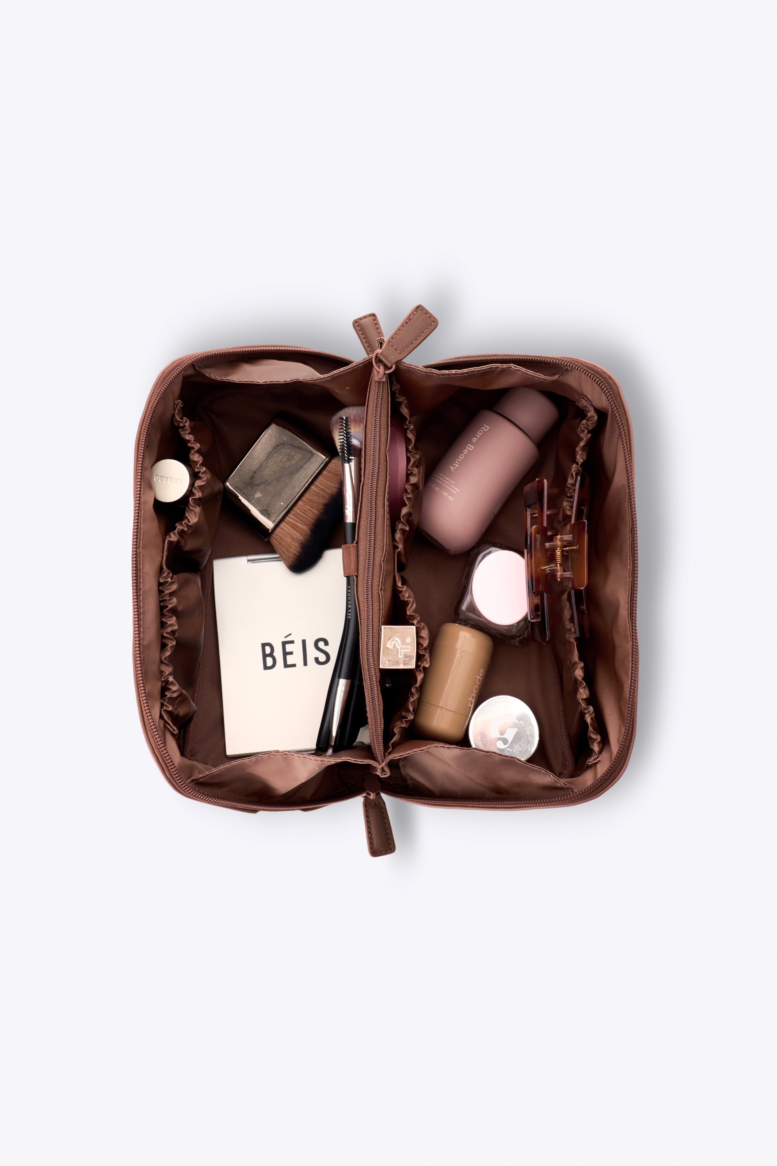 The Essential Toiletry Kit in Maple
