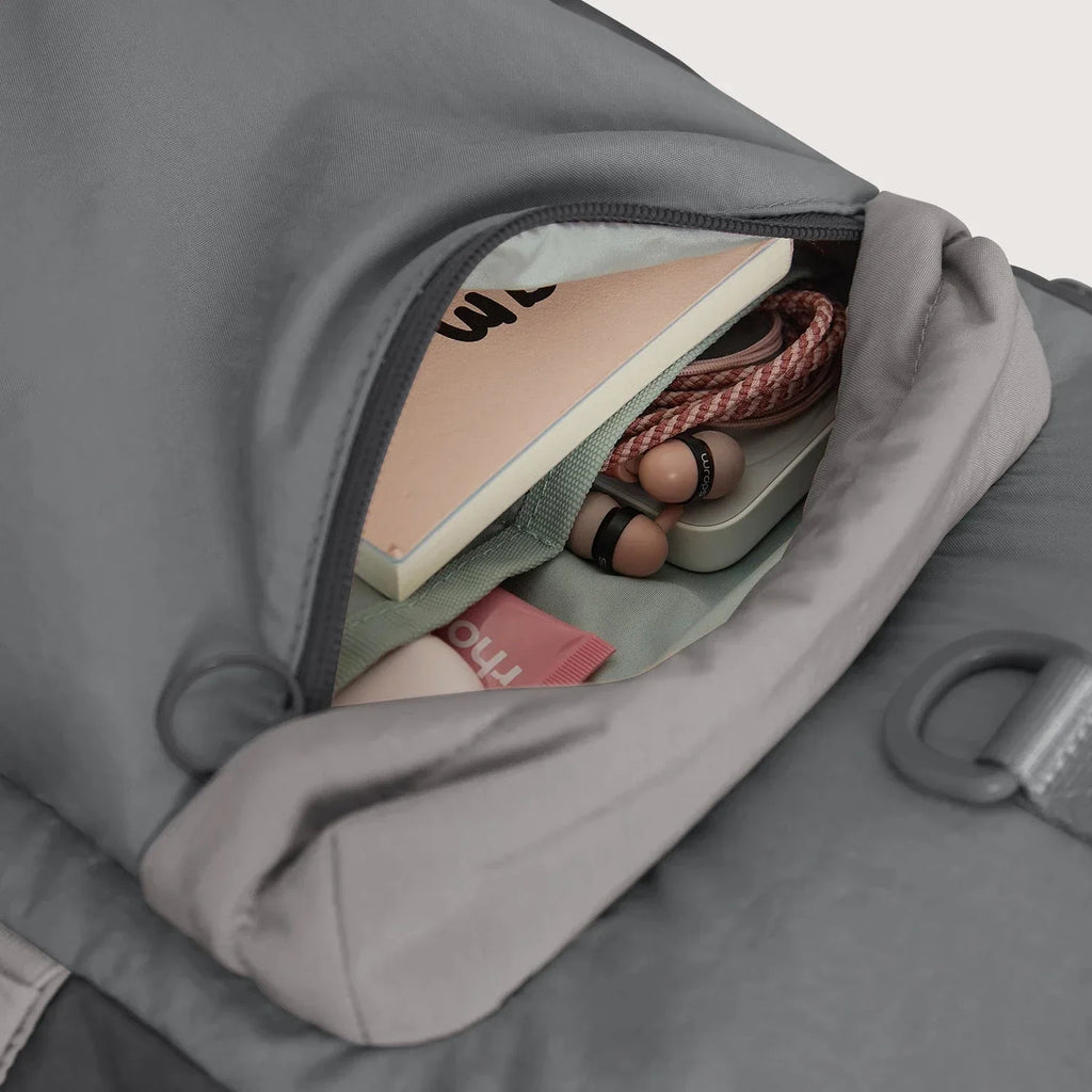 (FREE GIFT)Crush 18L Backpack