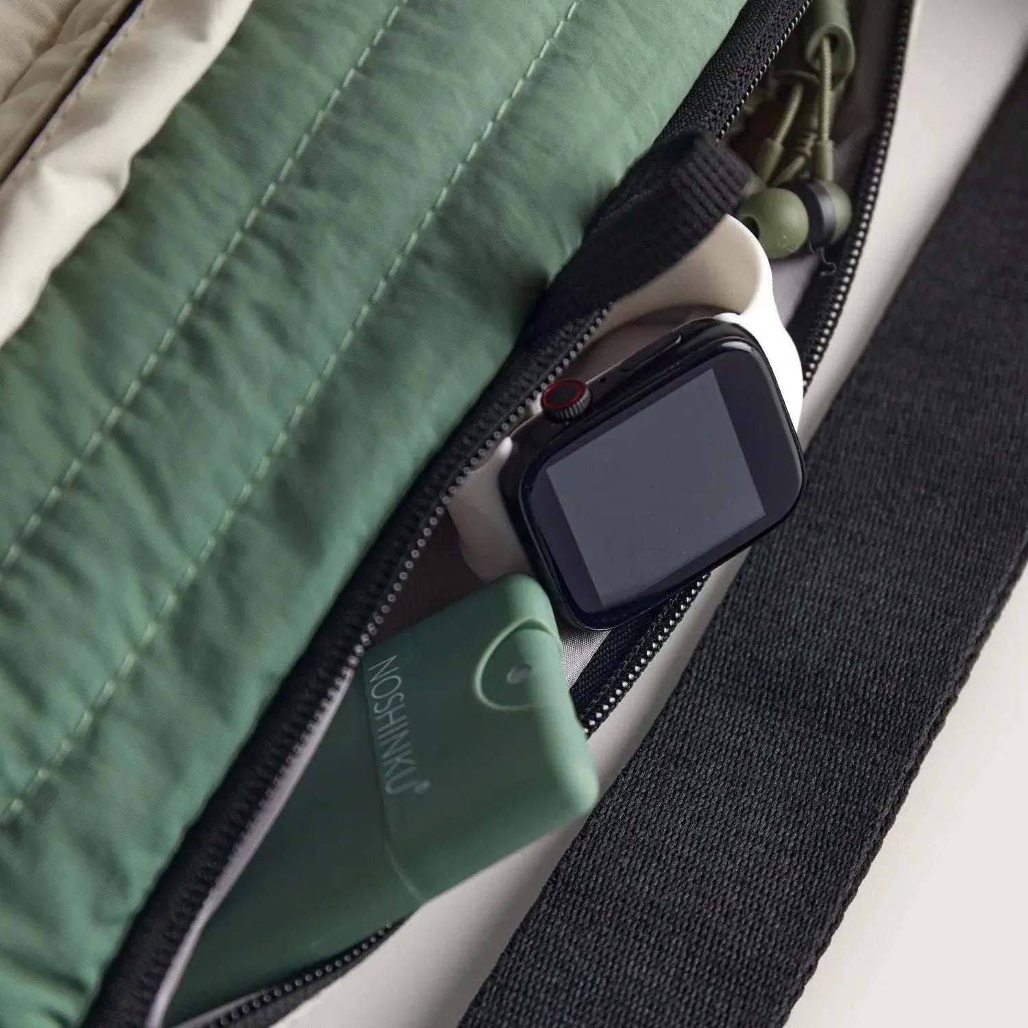 (FREE GIFT)Paz 2.5L Belt Bag