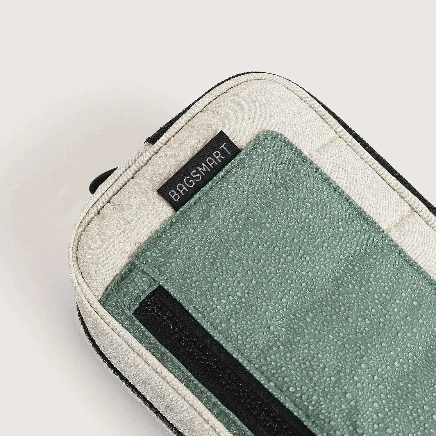 (FREE GIFT) Paz 2L Dopp Kit